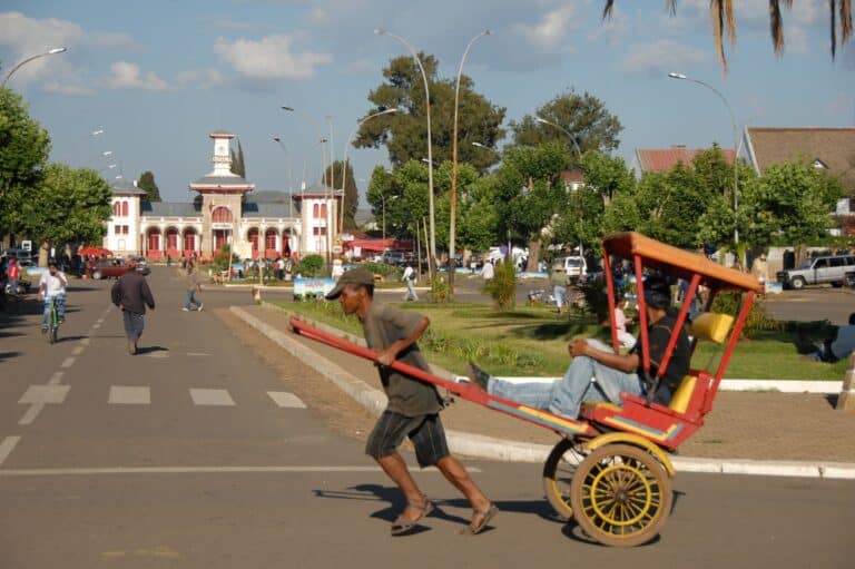 pousse-pousse, antsirabe, ricshaw, sykkeltaxi